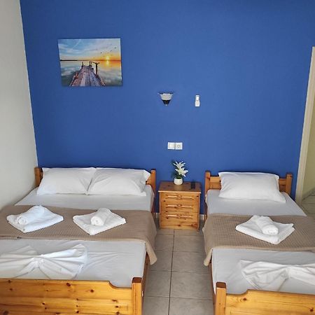 Light Blue Paralia Apartments Екстер'єр фото