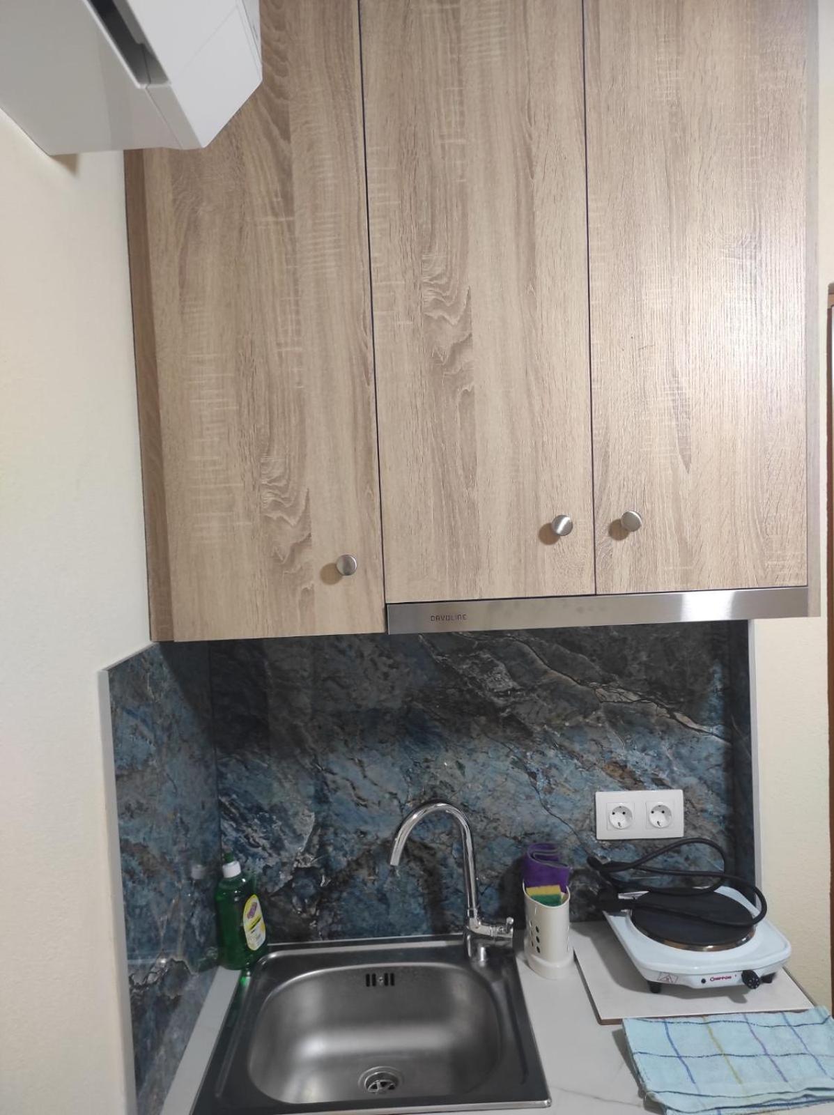 Light Blue Paralia Apartments Екстер'єр фото