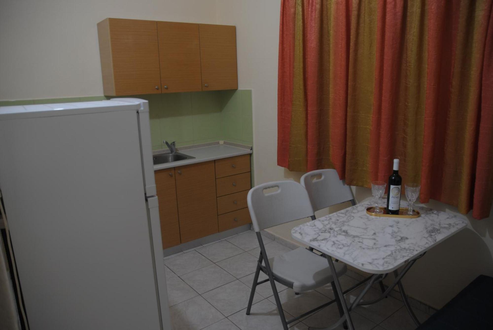 Light Blue Paralia Apartments Екстер'єр фото