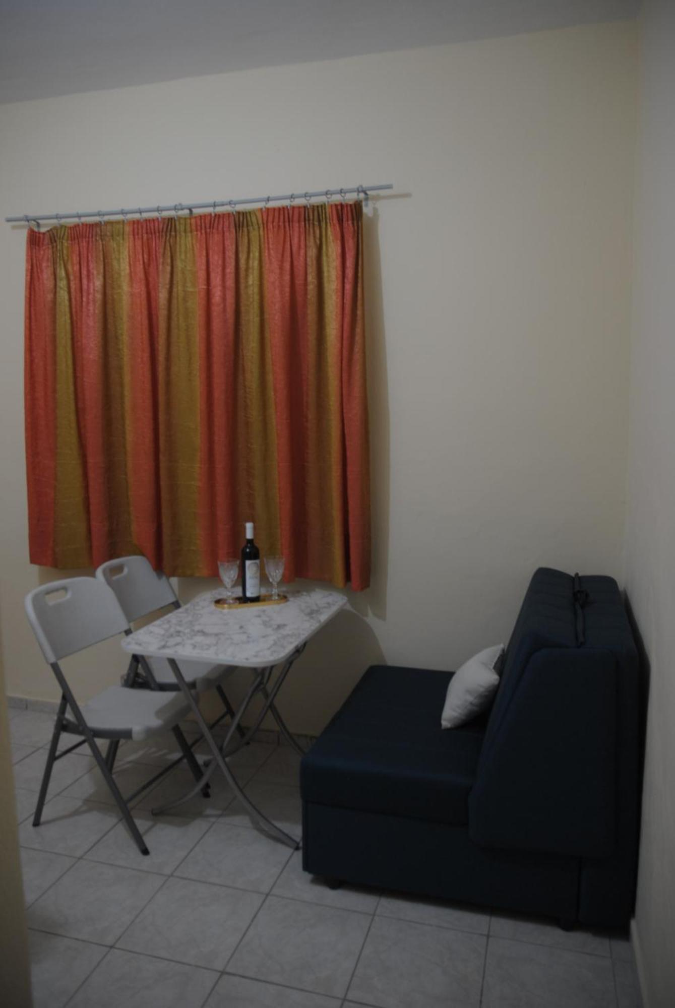 Light Blue Paralia Apartments Екстер'єр фото