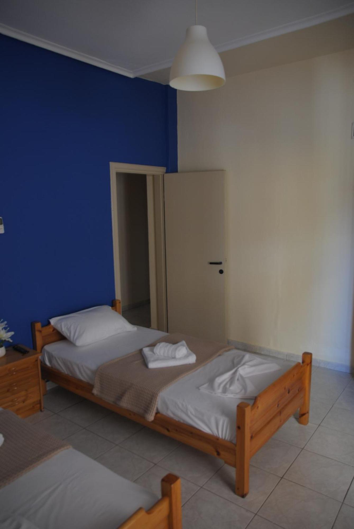 Light Blue Paralia Apartments Екстер'єр фото