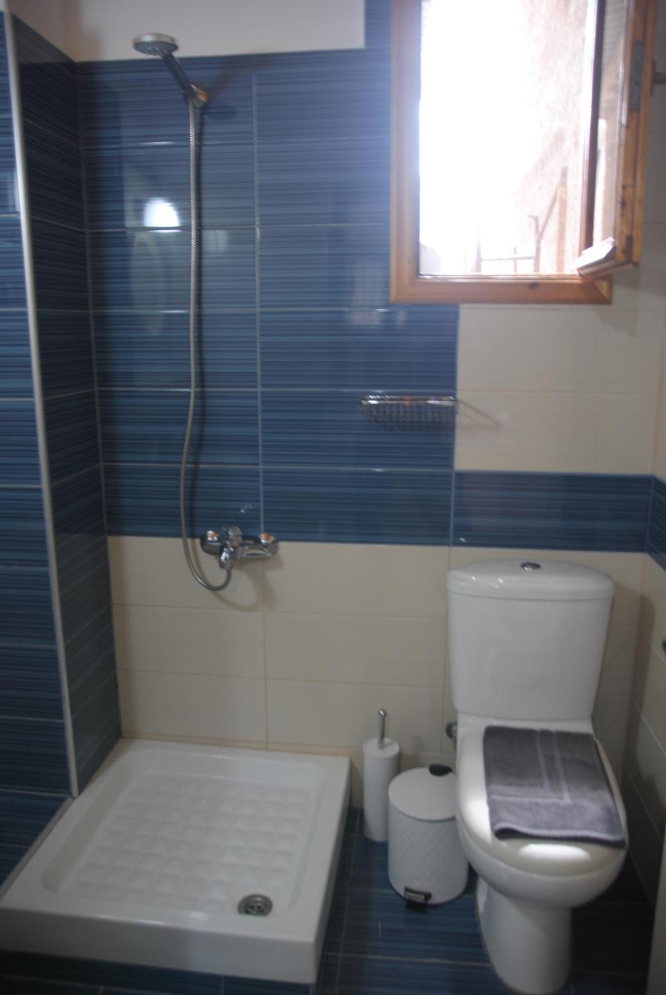 Light Blue Paralia Apartments Екстер'єр фото