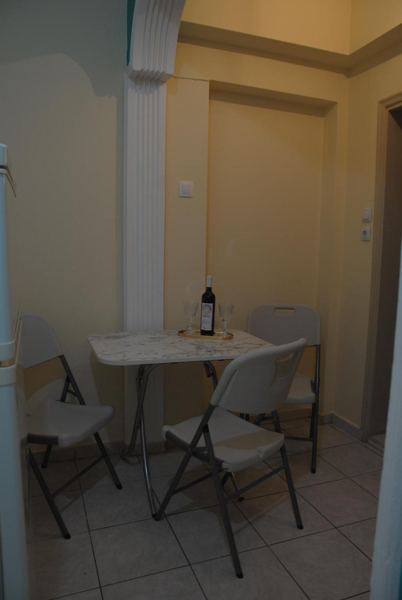 Light Blue Paralia Apartments Екстер'єр фото