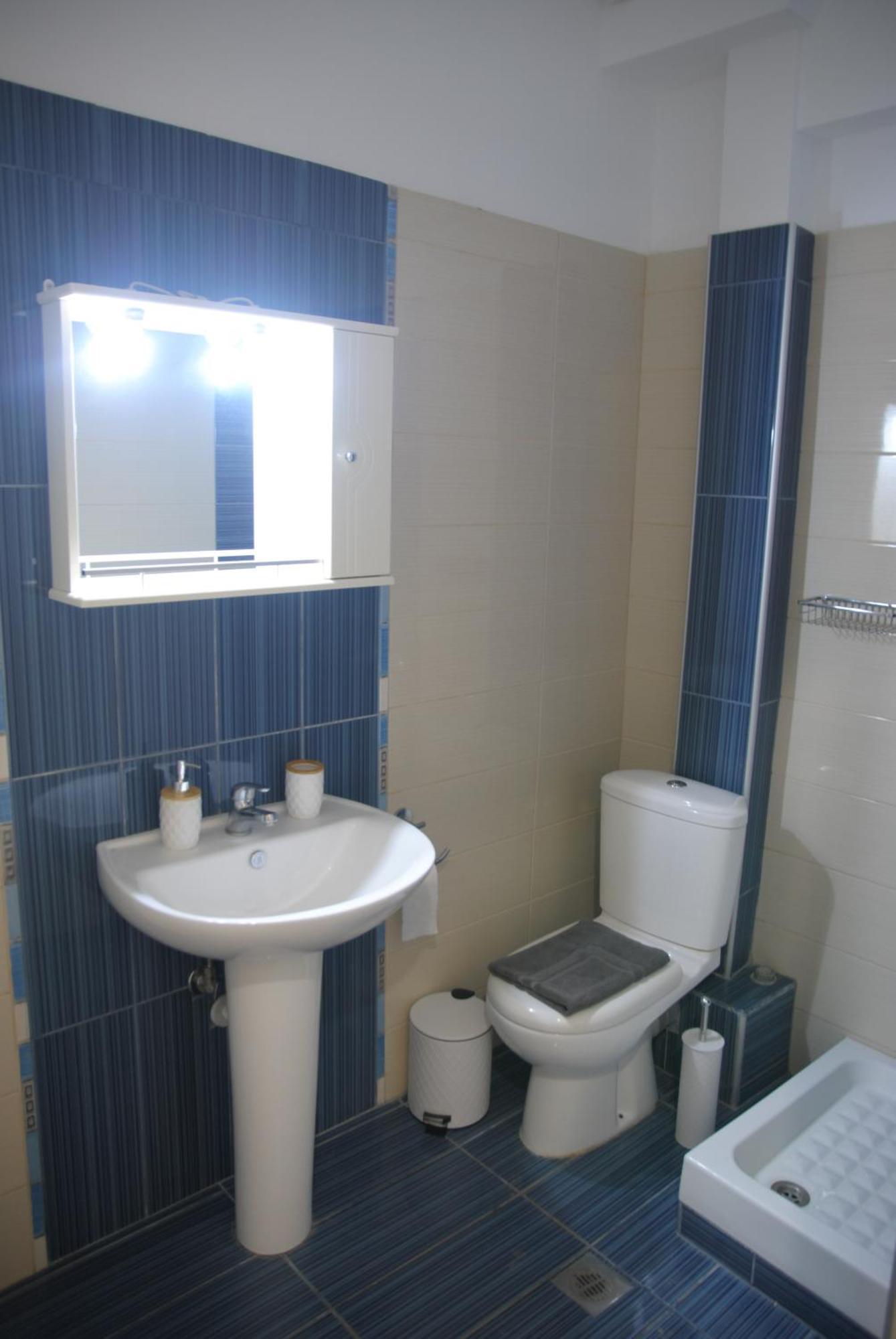 Light Blue Paralia Apartments Екстер'єр фото